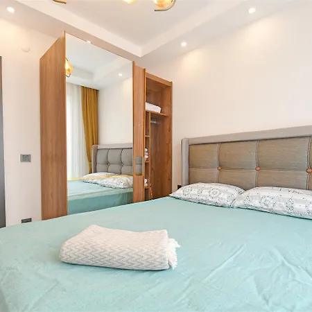 アパート 0005 Exodus Hill Resort-style 1 Bedroom In Mahmutlar